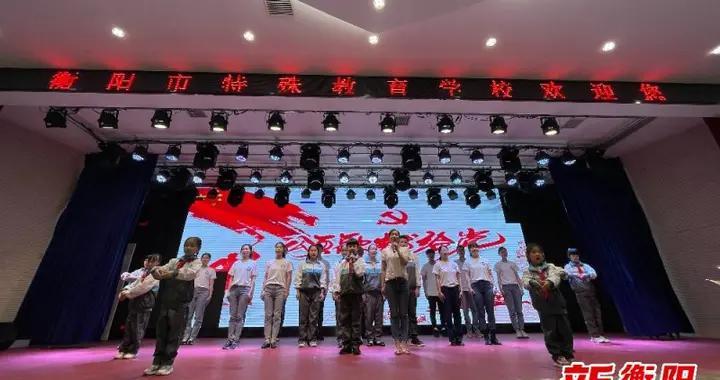 亚洲唯一永久中立国,汗血宝马圣地,水电费不用交、加满一箱油只要5元