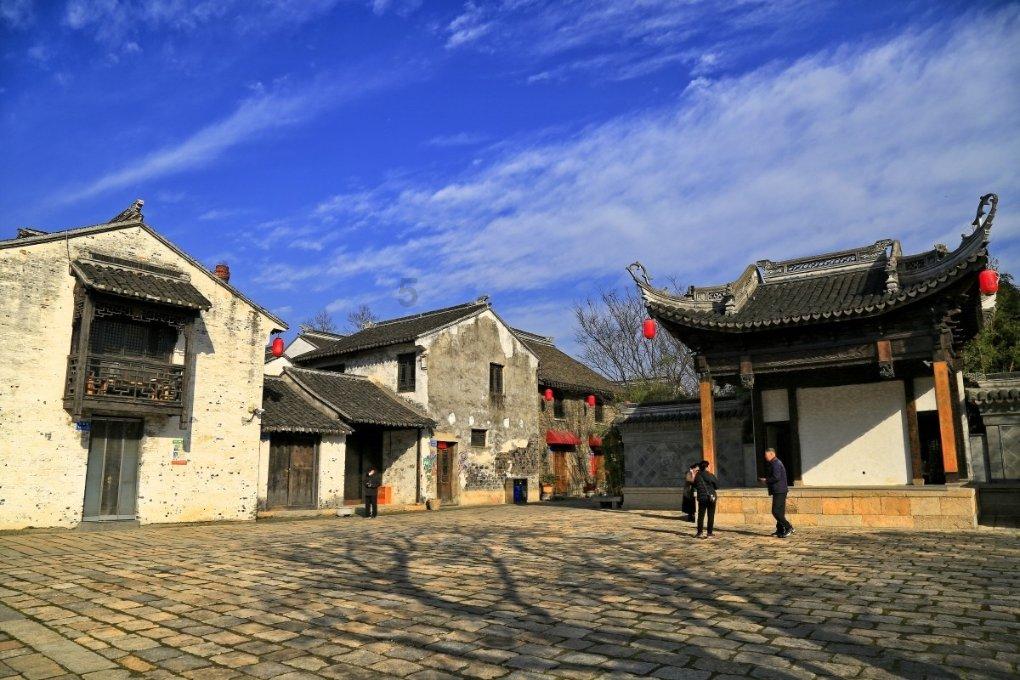 虫虫助手下载